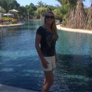 Meet your Posher, Beth